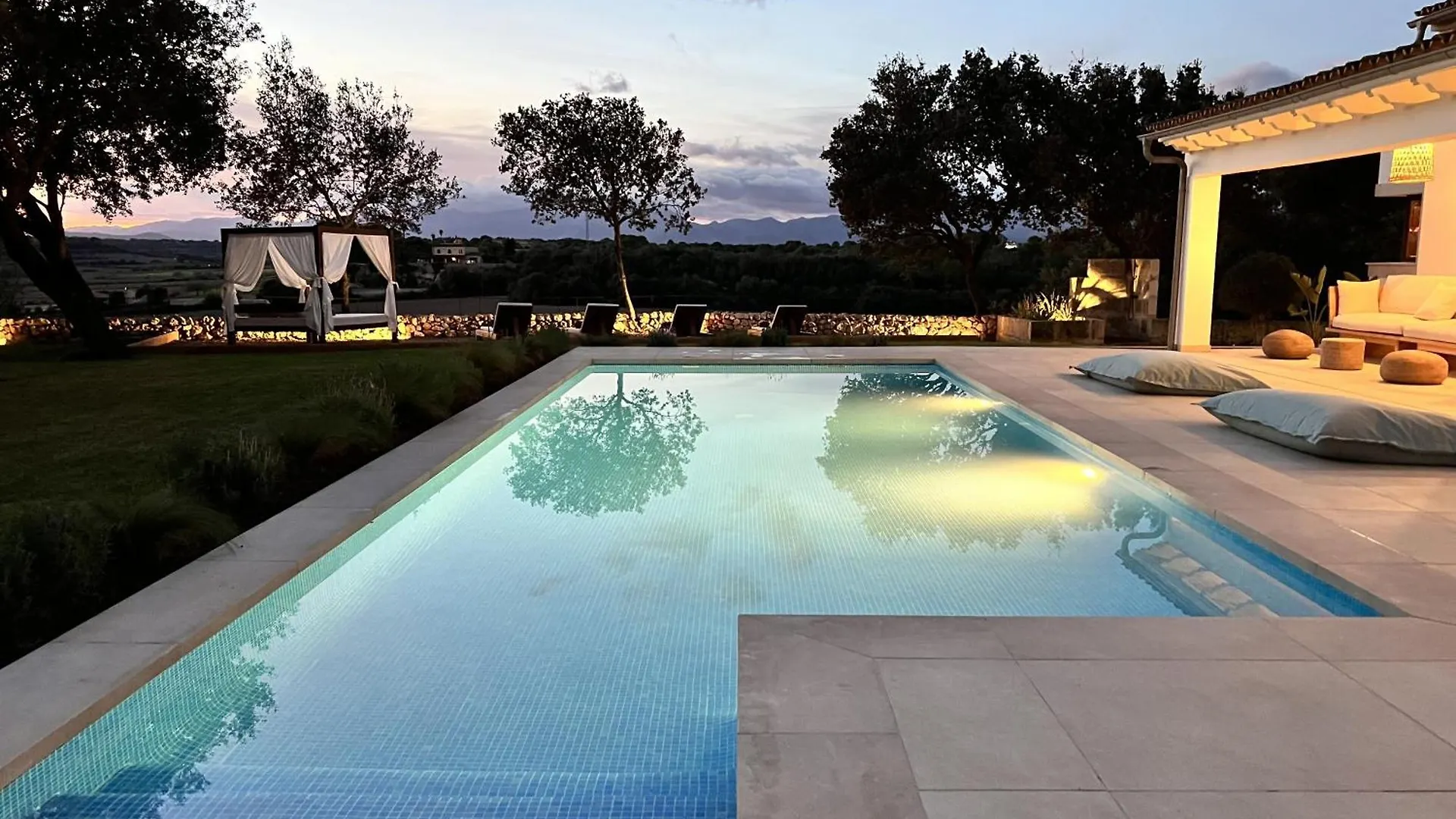 Es Mirador De Vernissa Jacuzzi Sauna Y Piscina Santa Margalida 0*,  Spain