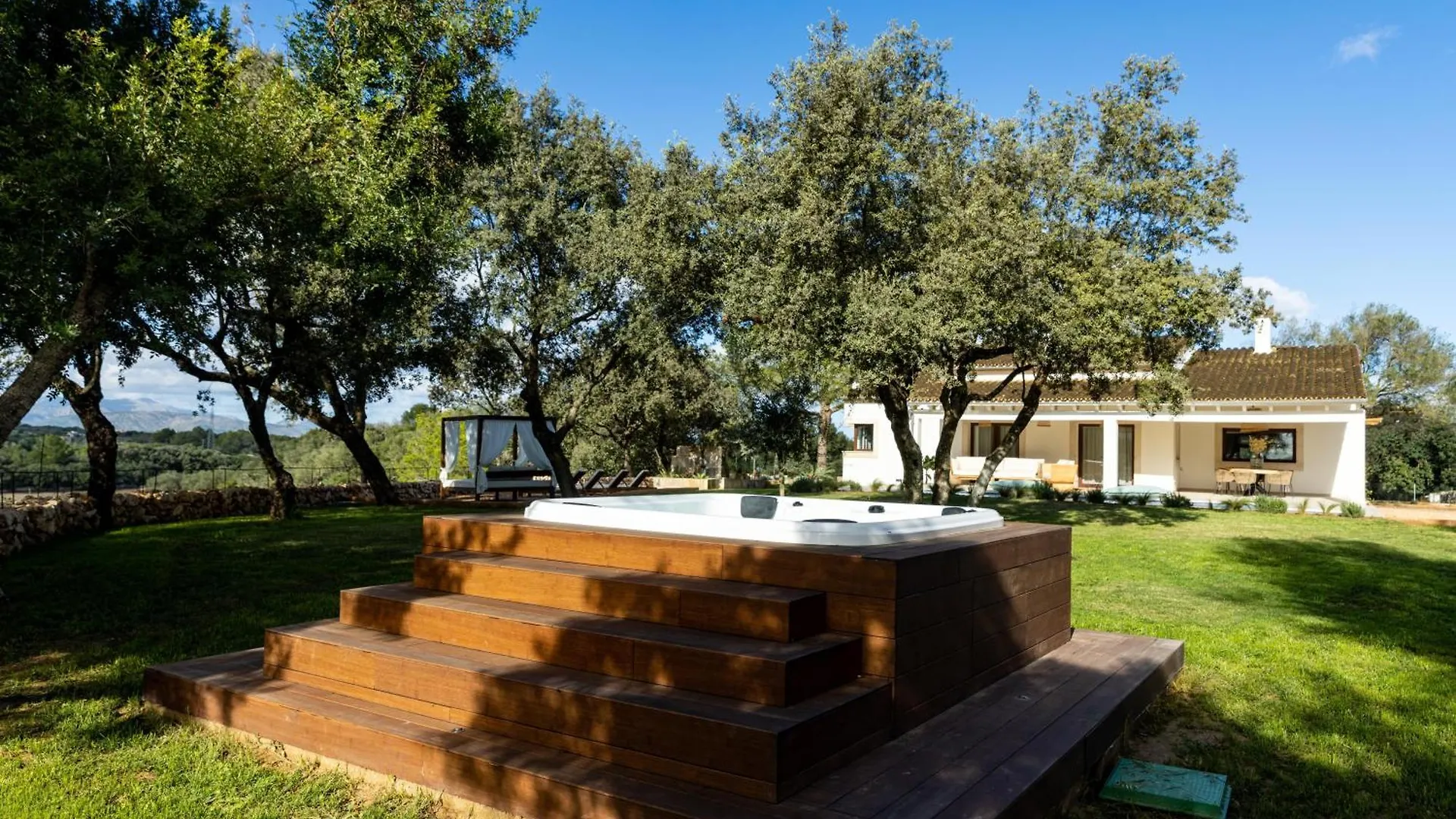 Es Mirador De Vernissa Jacuzzi Sauna Y Piscina Santa Margalida 0*,  Spain